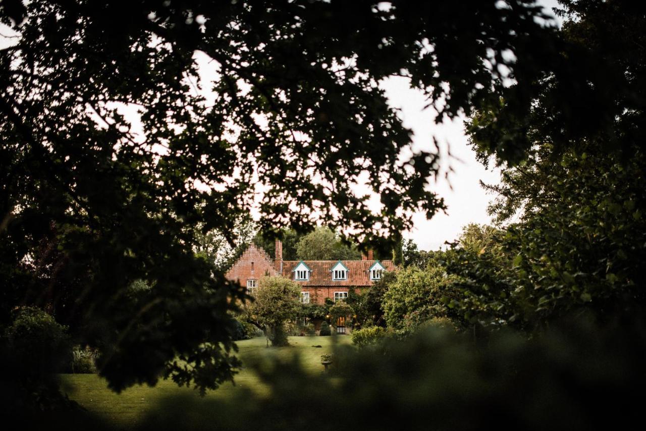Carrick'S At Castle Farm Hotell Swanton Morley Exteriör bild