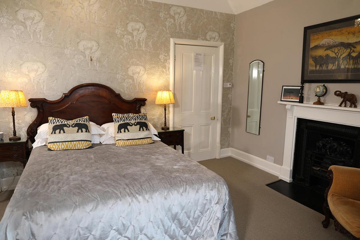 Carrick'S At Castle Farm Hotell Swanton Morley Exteriör bild